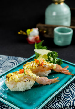 蝴蝶虾寿司