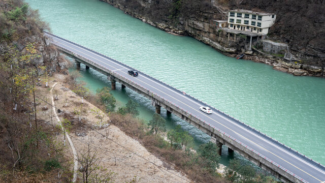 四川金口河大峡谷水上公路