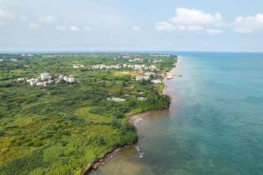 广西北海涠洲岛海岛风光航拍