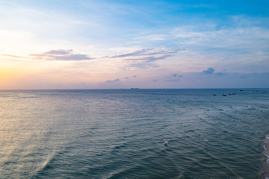 北海涠洲岛海上日出日落