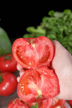 番茄沙瓤西红柿