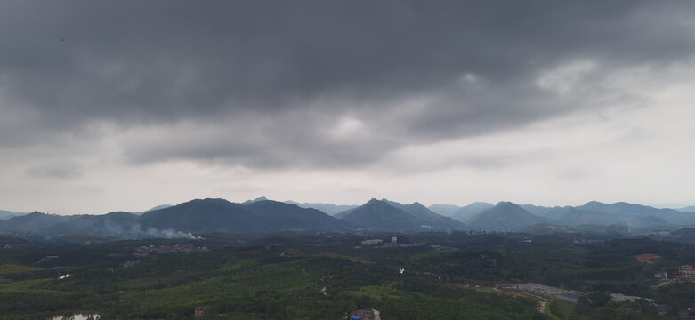 山雨欲来