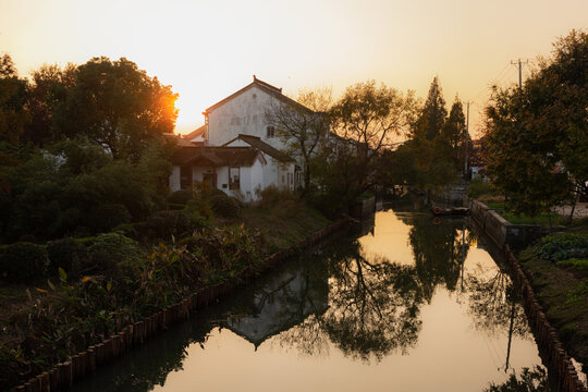 林渡暖村