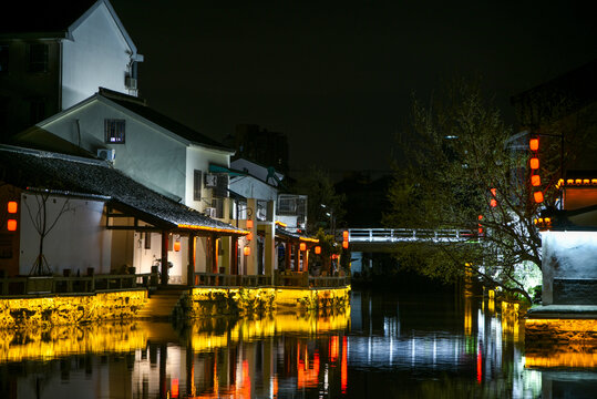 江南水乡古镇夜景