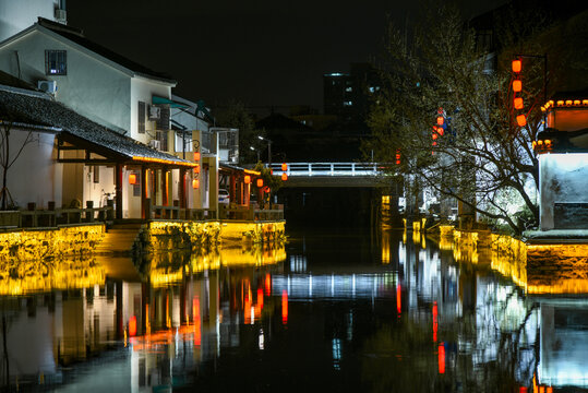 江南水乡古镇夜景