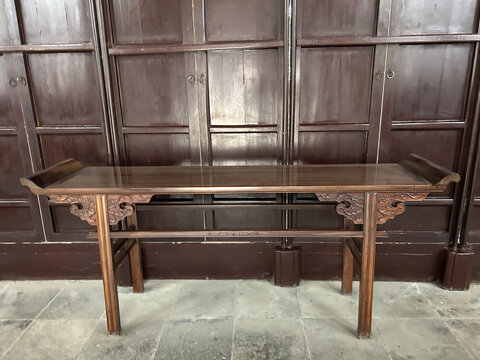 古典红木桌台