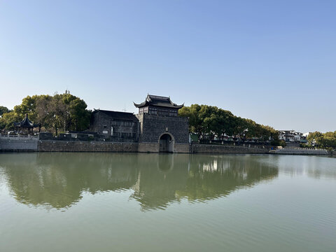 江南湖边风景