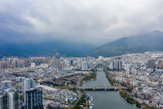 航拍云南大理洱海洱河河流水系