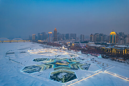 哈尔滨松花江冰雪嘉年华