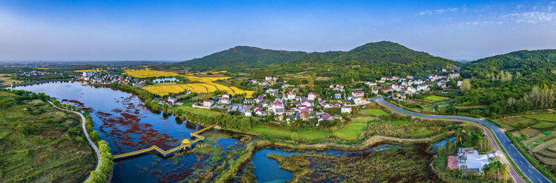 肥东县包公镇岘山村