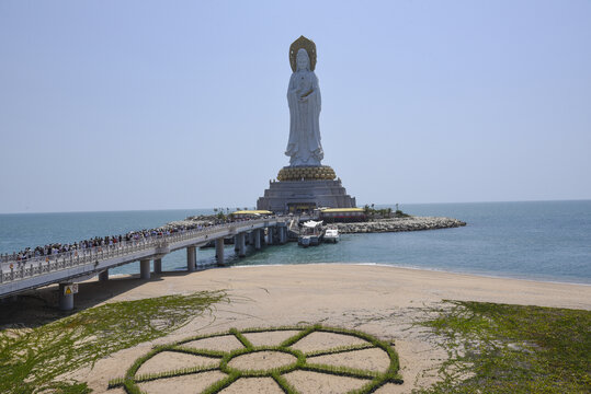 南山海上观音