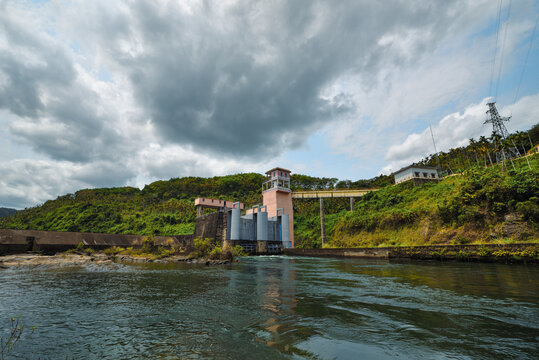 万泉河峡谷漂流