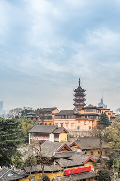 樱花季的南京明长城和鸡鸣寺