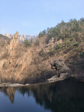 高山湖泊