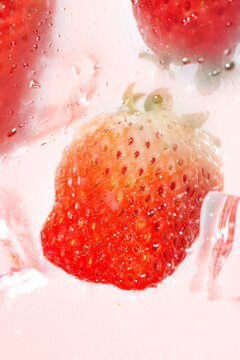 冰草莓
