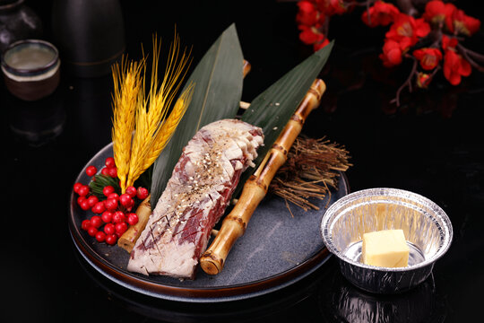 级上黄油内群