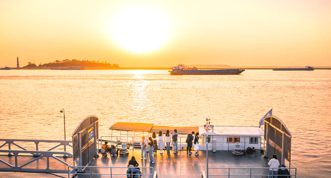 洞庭湖日落夕阳晚霞自然风光