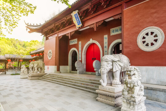 南京栖霞山的摄山栖霞寺