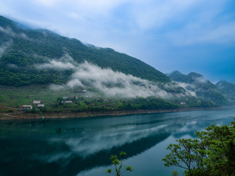 湖北宜昌长阳清江山水自然风光