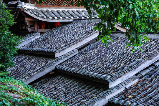 中式瓦房屋顶