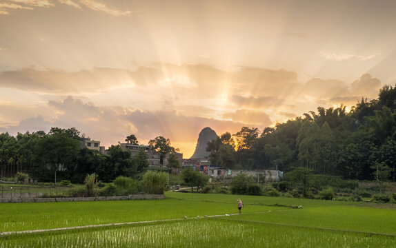 山村夕阳