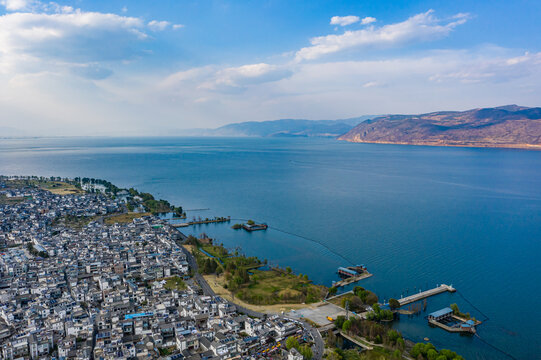 航拍云南大理洱海才村湿地公园