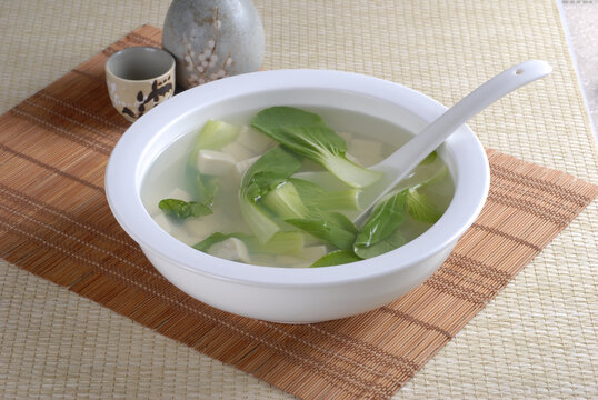 青菜豆腐汤