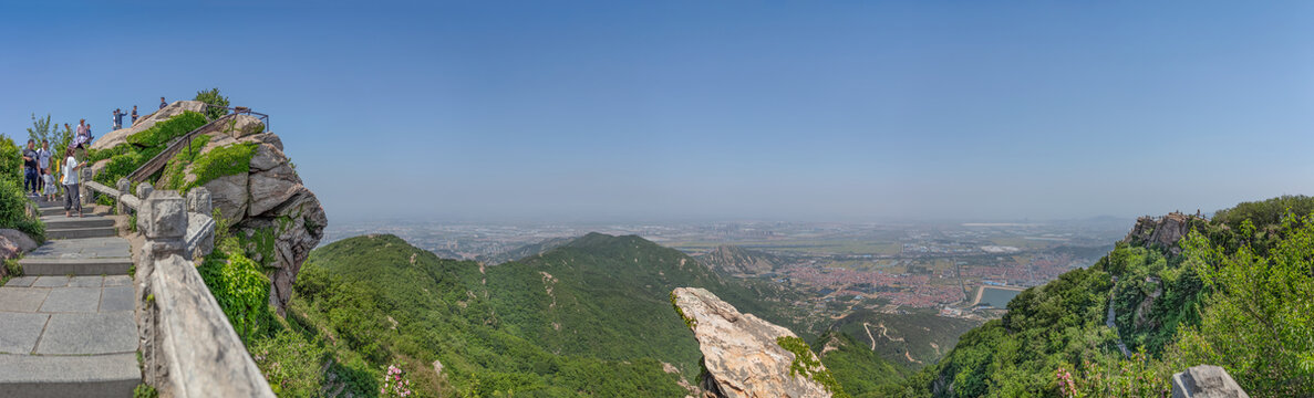 花果山玉女峰全景图