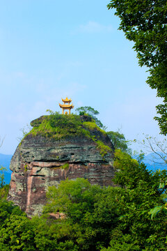 齐云山香炉峰