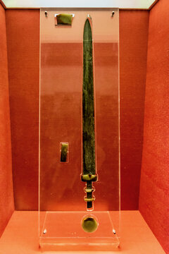 中国三峡博物馆战国玉具剑