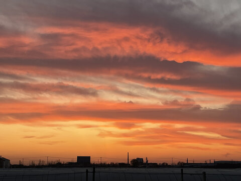 天空夕阳