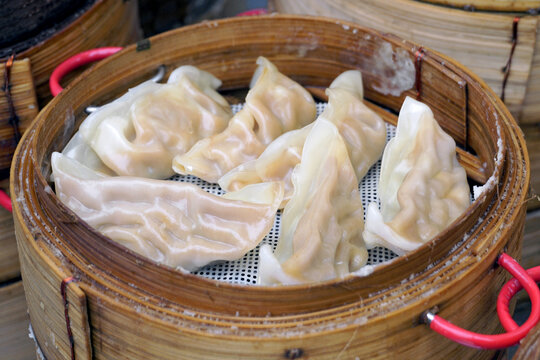 中国传统特色小吃蒸饺