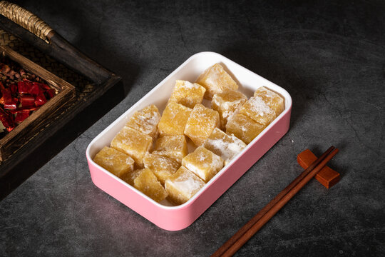 冻豆腐火锅铁锅炖配菜