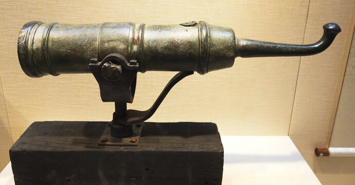 荷兰铜制榴弹炮