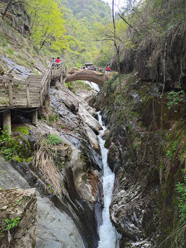 安徽岳西天峡景区瀑布