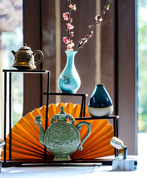 花瓶和茶壶