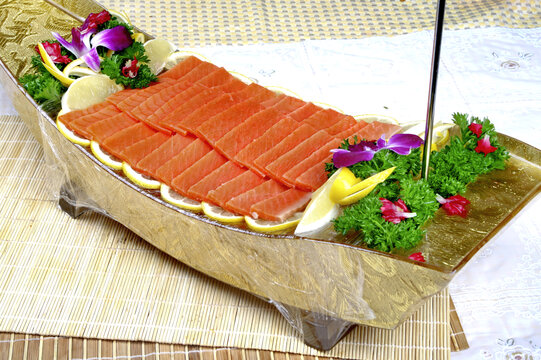 日式刺身三文鱼