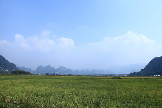 英西峰林田野