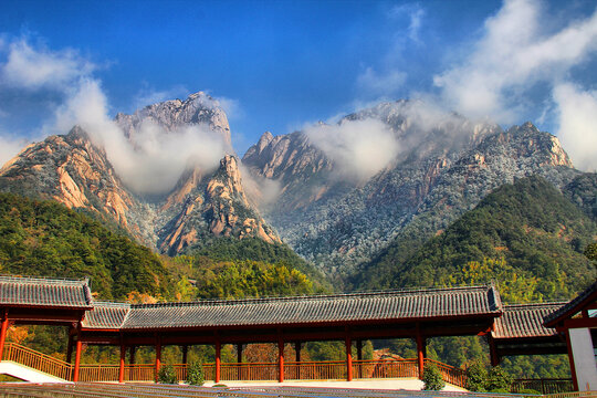 黄山云海山峰奇峰