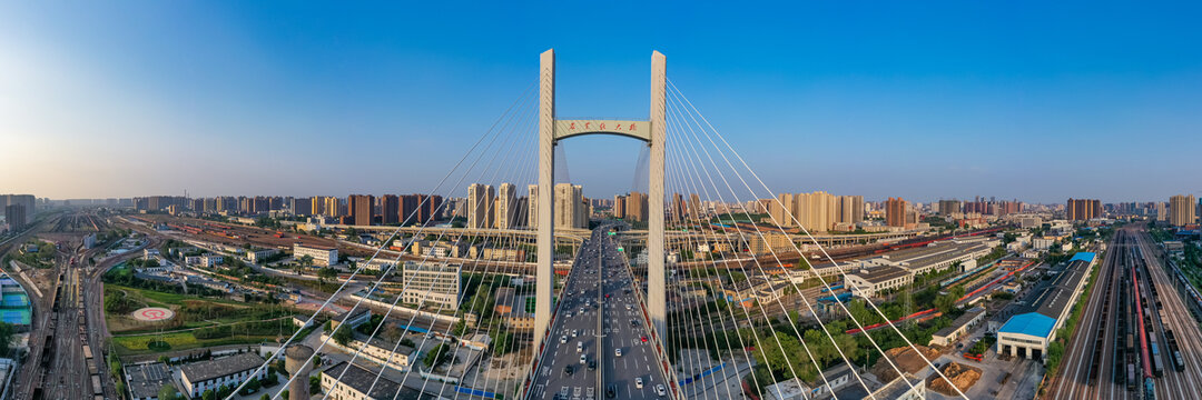 航拍郑州农业路大桥城市斜拉桥