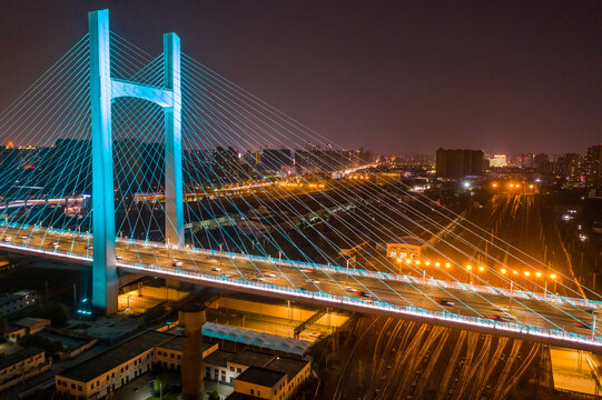 航拍郑州农业路大桥夜景灯光秀