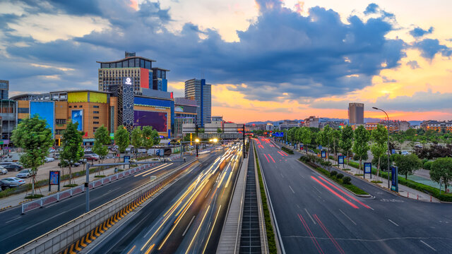 义乌城北路夏季城市风光