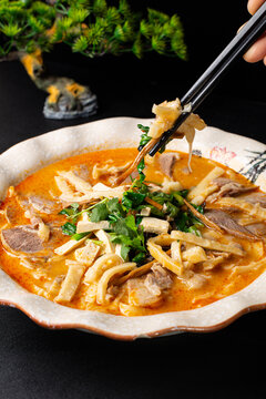 羊肉胡饽馍