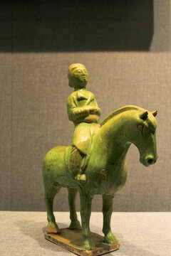 古代骑马俑