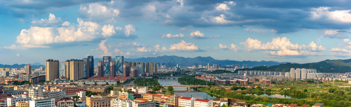 浙江义乌稠江城市风光全景