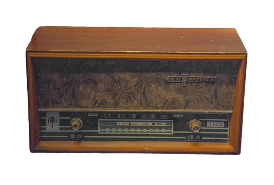 老式电子设备收音机