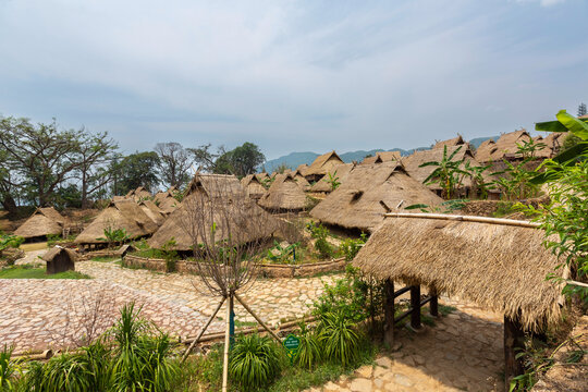 云南翁丁佤族传统民居建筑群