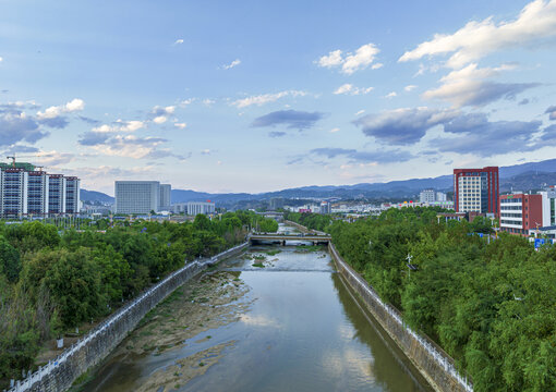 河岸