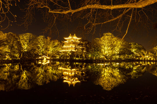 浙江省台州市临海东湖夜景