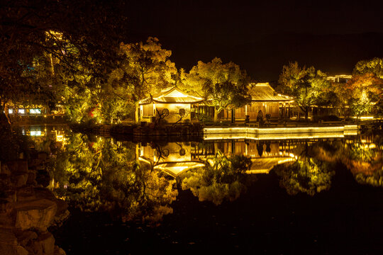 浙江省台州市临海东湖夜景